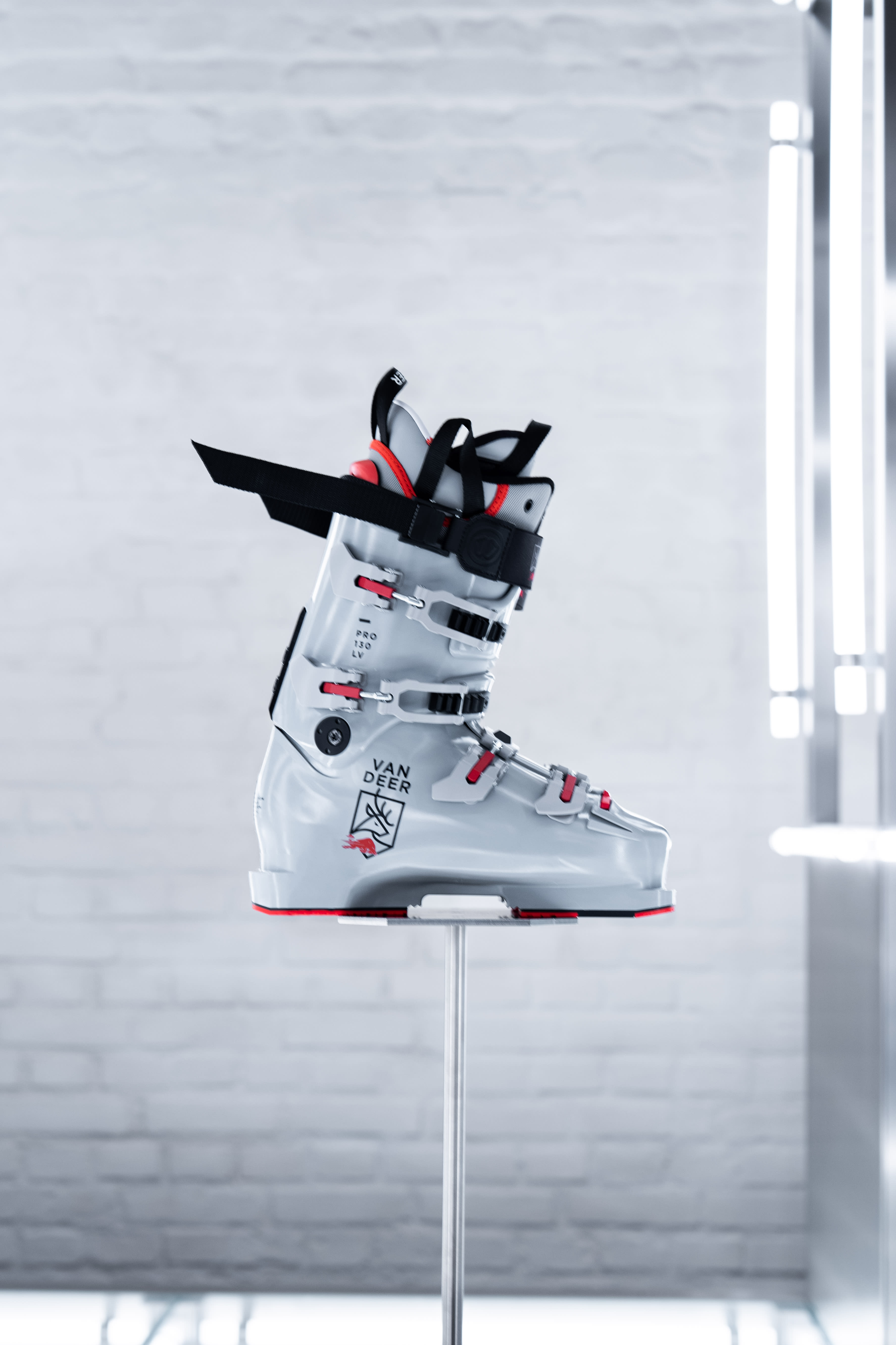 PRO BOOT Ski Boots | VAN DEER-Red Bull Sports – VAN DEER-Red Bull